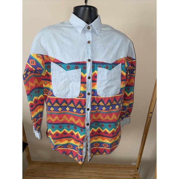 Vtg Nuovo Shirt Small Blue Denim Floral Westernwear Aztec Print‎ Button Up - Picture 1 of 8